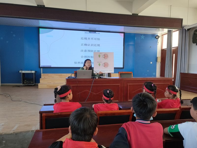 关爱视力健康 科学防控近视开元棋牌app夹山小学：(图3)